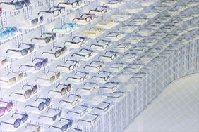 Usługi Optyczne Jan Wesołowski sprzedaż oprawek, Usługi Optyczne Jan Wesołowski, Łomża