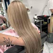 8825775, Salon Fryzjerski "U Fryzjerek"Natalia Wencka, Kościerzyna