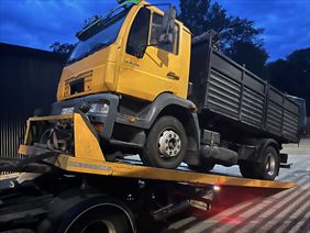 transport pojazdów, F.H.U. Transport Samochodów Osobowych, Dostawczych I Sprzętu Rolniczo- Budowlanego Bartosz Żegleń, Tychy