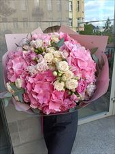 bukiet z róż i hortensji, Kwiaciarnia - Sekret Flower, Częstochowa