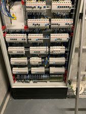 montaż instalacji elektrycznych