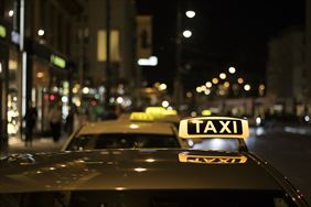 ekspresowe przewozy taxi