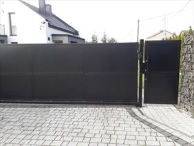 brama, Ryszard Czyż Metaloplastyka, Kraków