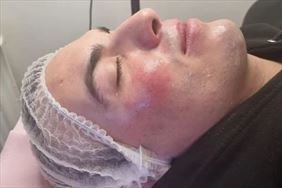 sklep z kosmetykami, Andrzej Czyżewski Rehabilitacja Pourazowa, Kiernozia