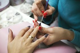 manicure, Butterfly Studio Kosmetologii i Laseroterapii Iwona Nowakowska, Tomaszów Mazowiecki
