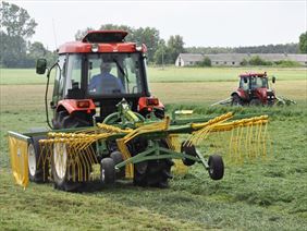 zgrabiarka, Mega Technika Rolnicza, Łuków
