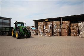 plac, Jolmirs PHU- Niszczenie Dokumentów, Skup Surowców Wtórnych- Mirosław Stachowski, Kiełczewo