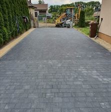 kostka brukowa, Bruk-Trans Układanie kostki brukowej, montaż ogrodzeń panelowych, Witobel