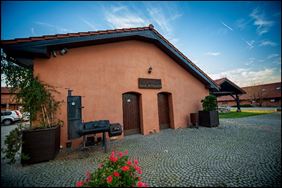 sala biesiadna, Villa Natura Sp. z o.o., Dolsk