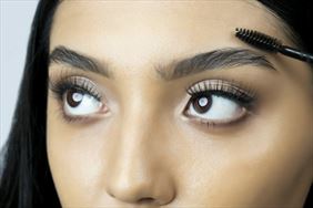 stylizacja brwi, Nicola Krysztofiak Gabinet kosmetologii, Myślibórz