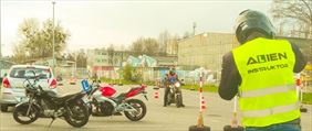 nauka jazdy na motocyklu, Alien Nauka Jazdy Piotr Michalski, Szczecin