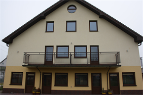 sprzedawca, Śliw-Plast Okna Pcv Drzwi Parapety, Trzebiatów