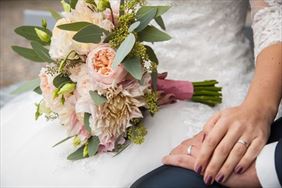 wiązanka, Nasturcja Kwiaciarnia s.c. Grażyna Bednarska, Elżbieta Dominiczak, Szczecin