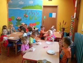 przedszkole z wyżywieniem