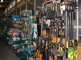 sprzedaż sprzętu ogrodniczego