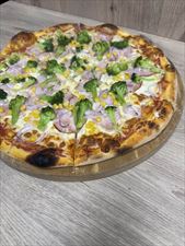 pizza brokułowa, Pub Tramonto, Opole