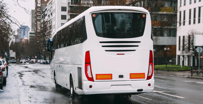 Komfortowy transport na wyjazdy firmowe z firmą DARIO Bus Komfortowy transport na wyjazdy firmowe z firmą DARIO Bus
