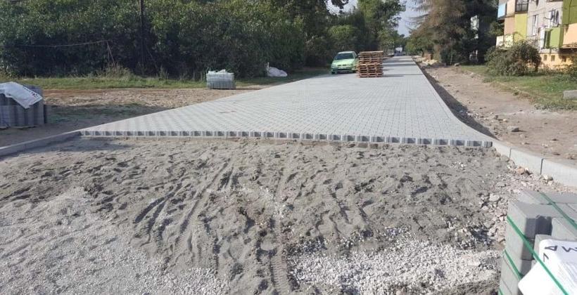 Co jest konieczne przy budowie drogi dojazdowej do posesji? Postaw na sprawdzone rozwiązania oferowane przez biuro projektowe Lapis Co jest konieczne przy budowie drogi dojazdowej do posesji? Postaw na sprawdzone rozwiązania oferowane przez biuro projektowe Lapis