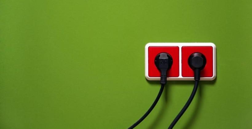 Co warto wziąć pod uwagę przy rozmieszczaniu gniazdek elektrycznych? Co warto wziąć pod uwagę przy rozmieszczaniu gniazdek elektrycznych?