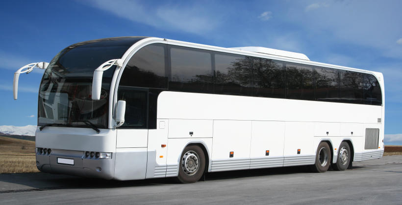Autokar – dobra alternatywa dla samolotów, pociągów i samochodów Autokar – dobra alternatywa dla samolotów, pociągów i samochodów