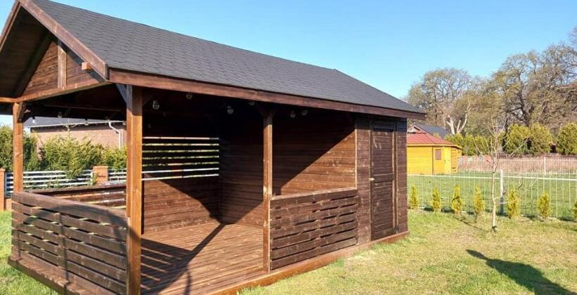 Mała architektura ogrodowa – usługi stolarskie Mini Wood Grzegorz Ochmański Mała architektura ogrodowa – usługi stolarskie Mini Wood Grzegorz Ochmański