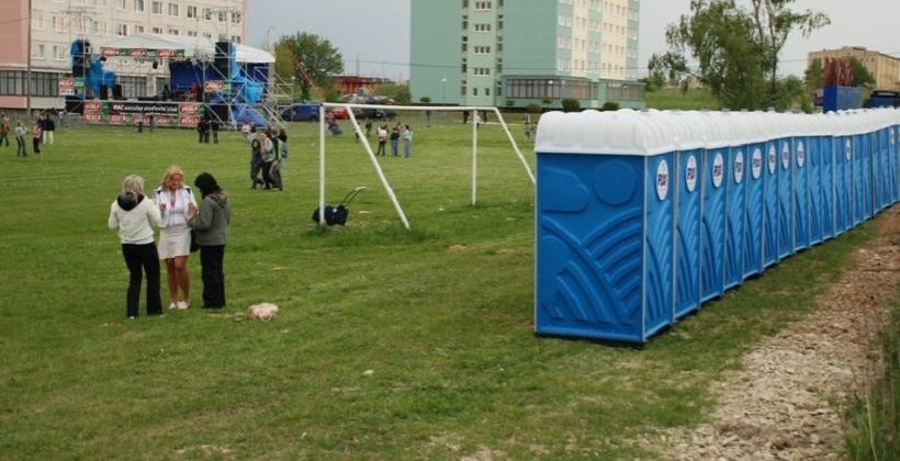 Kiedy skorzystać z opcji wynajmu toalet przenośnych? Kiedy skorzystać z opcji wynajmu toalet przenośnych?