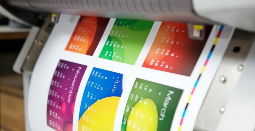 Lakierowanie UV w druku komiksów – Abc Zakład Poligraficzny