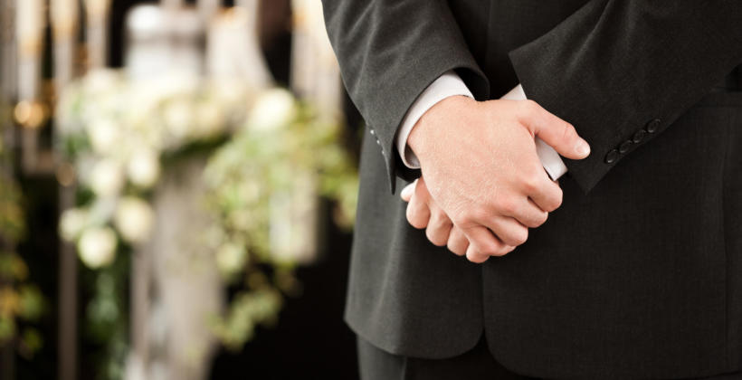 Formalności związane ze śmiercią bliskiego – jak się przygotować? Formalności związane ze śmiercią bliskiego – jak się przygotować?