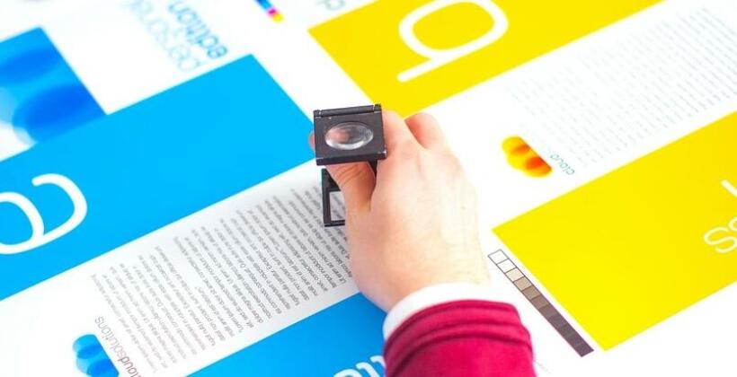 Plakaty w marketingu wizualnym – kluczowe zasady