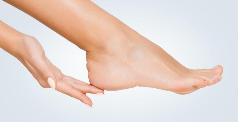 Usuwanie modzeli i odcisków metodą kriochirurgii