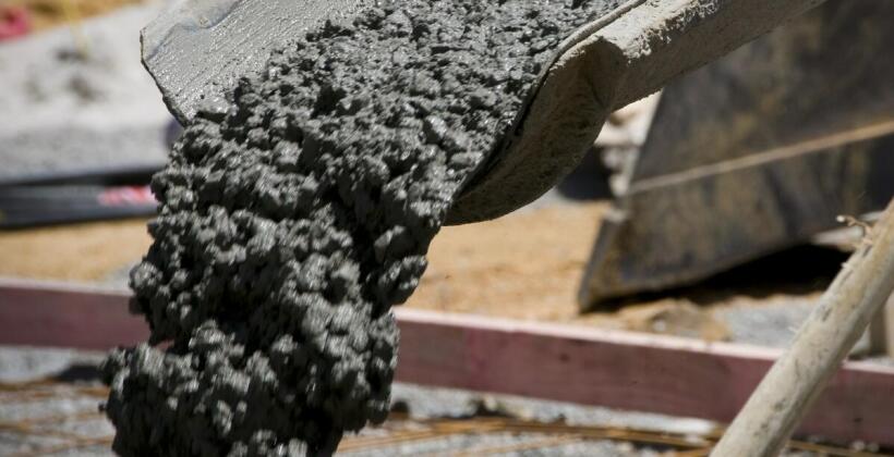 Samozagęszczalny beton – innowacyjne rozwiązanie od M-Bet