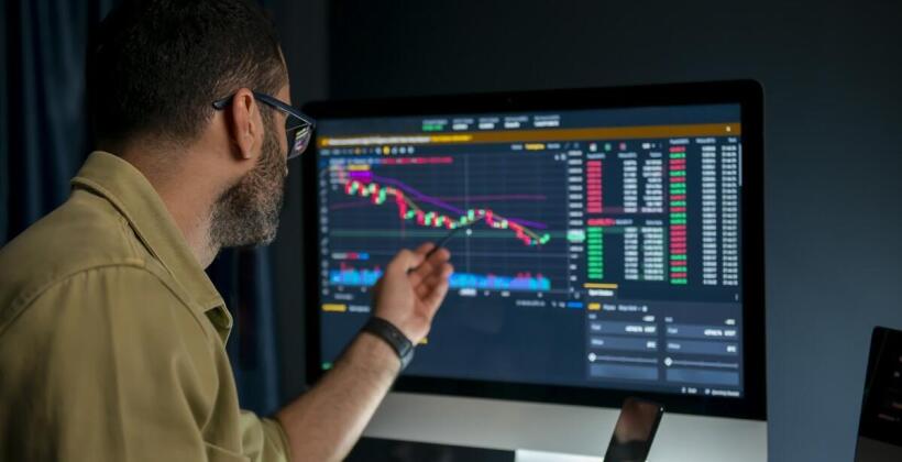 Edukacja inwestycyjna w Akademii ANALIZ Jacek Pobłocki w Sopocie