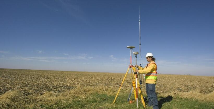 Nowoczesne technologie w geodezji - Geodezja Mastergeo