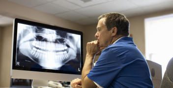 Diagnostyka radiologiczna jest często przeprowadzana w gabinetach stomatologicznych.