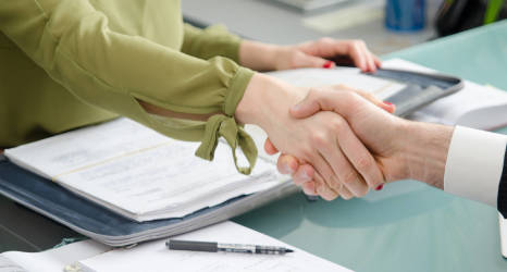 Umowa o dzieło z małżonkiem