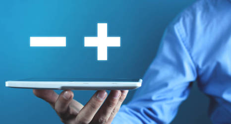 Jakie są wady i zalety ubezpieczenia grupowego?