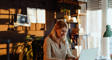 Jak prowadzić firmowy profil na LinkedIn?