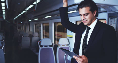 TOP 6 – E-booki, które warto przeczytać w drodze do pracy