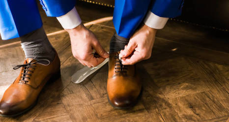 Jak powinien wyglądać letni strój biurowy?