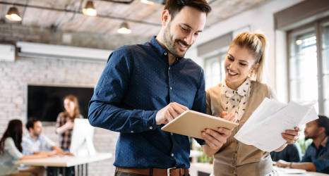 Praktyki czy staż? Czym się różnią i co wybrać?