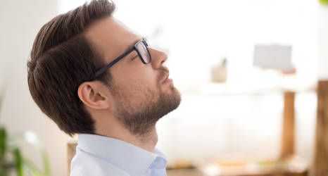 Jak medytacja mindfullness może pomóc Ci w biznesie?