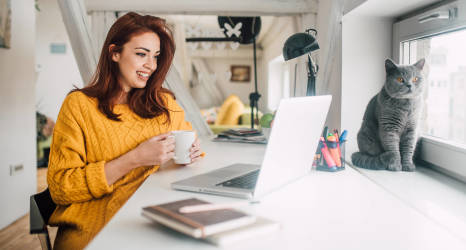 Twoja firma musi przejść na pracę zdalną? Zobacz, z jakich narzędzi możesz skorzystać