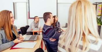 Aktywne uczestnictwo w szkoleniach dla nauczycieli