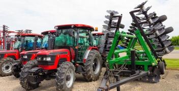 Jak prawidłowo dbać o stan maszyn rolniczych?