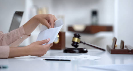 Odprawa pieniężna – kiedy i w jakiej wysokości pracodawca powinien ją wypłacić oraz co zmienia tarcza 4.0?