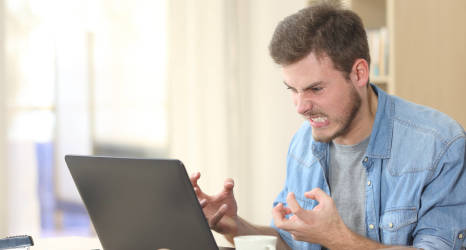 Denerwujące elementy stron internetowych, czyli okienka POP-UP i muzyka w tle