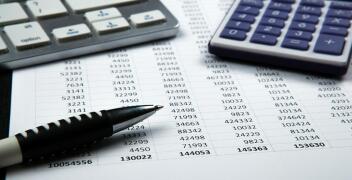 Minimalne zamówienia w produkcji suplementów diety