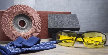 Inwestowanie w artykuły BHP – klucz do bezpieczeństwa