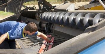 Wybór maszyn rolniczych z Kunert Poladowo – doradztwo i wsparcie