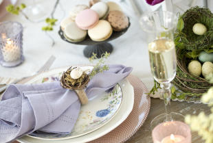 Jak nakryć stół do śniadania wielkanocnego?
